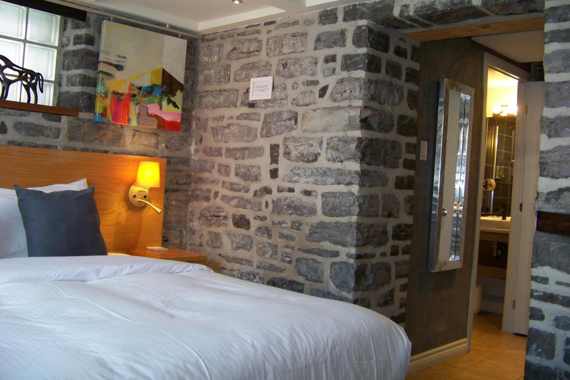 Auberge Aux Deux Lions Quebec City Exterior photo